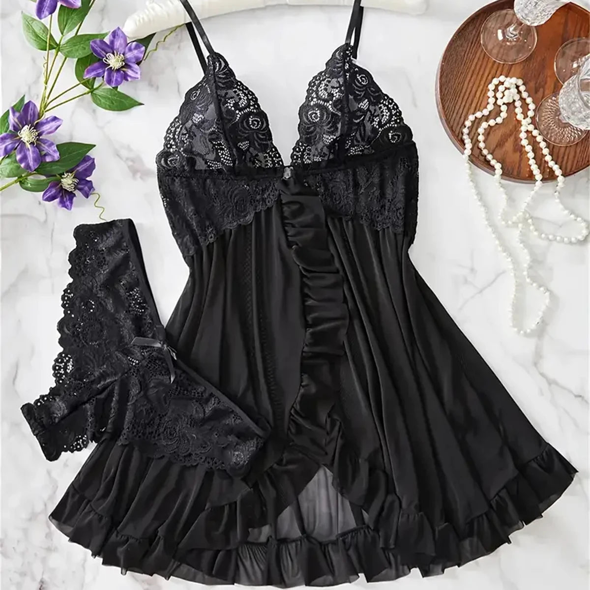 LuxeLingerie – Lace Seduction Set