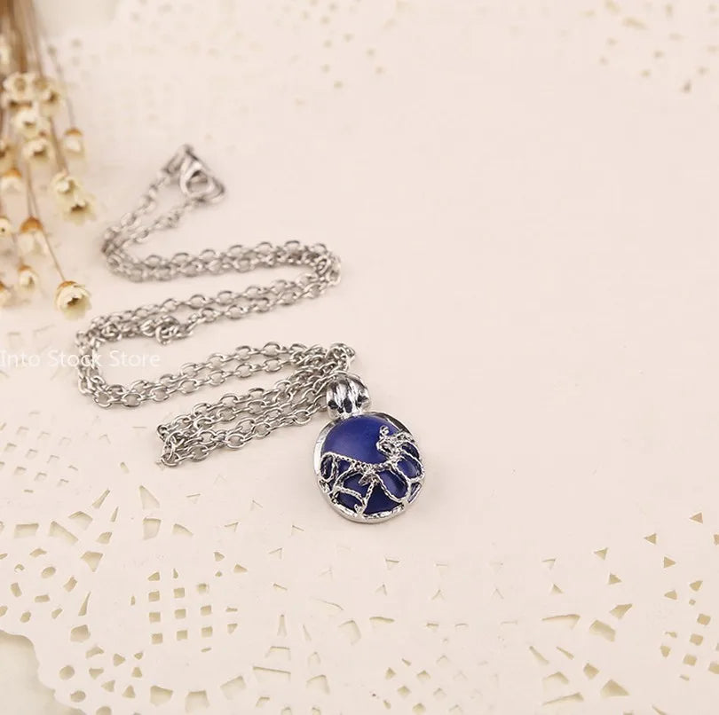 Pendentif Elena – Bijou Vintage Inspiré de Vampire Diaries