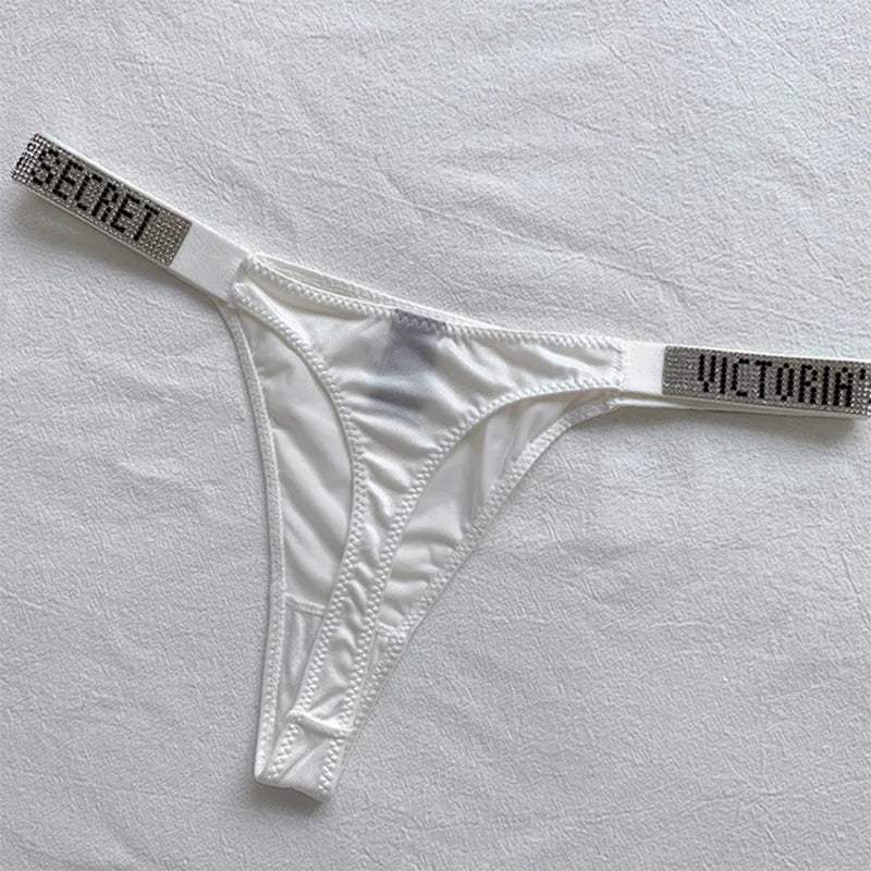 LuxeFit – String Brillant Taille Basse